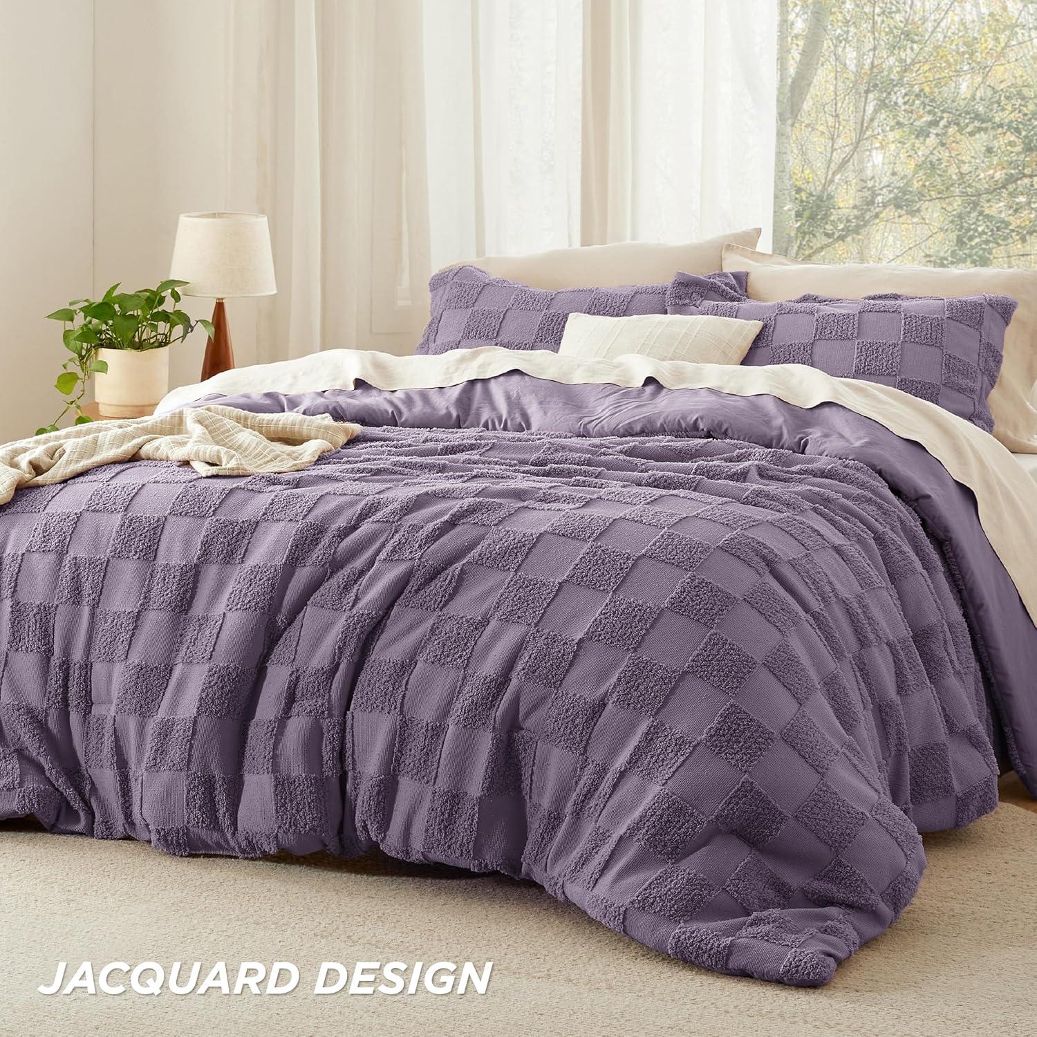 imageBedsure Queen Size Comforter Set Beige Boho Tufted Bed Set Checkered Farmhouse Shabby Chic Bedding 3 Pieces 1 Plaid Geometric Comforter and 2 Pillow Shams09 Grayish Purple Tufted Checkboard