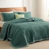 Bedsure Navy Quilts Queen Size – Queen Quilt Bedding Set Bedspread Coverlet, Lightweight Neutral Striped Bedding, 3-Piece Set with 90″x96″ Coverlet & 2 Pillow Shams, All-Season Soft Microfiber(06 – Dark Green (Contrast Border))