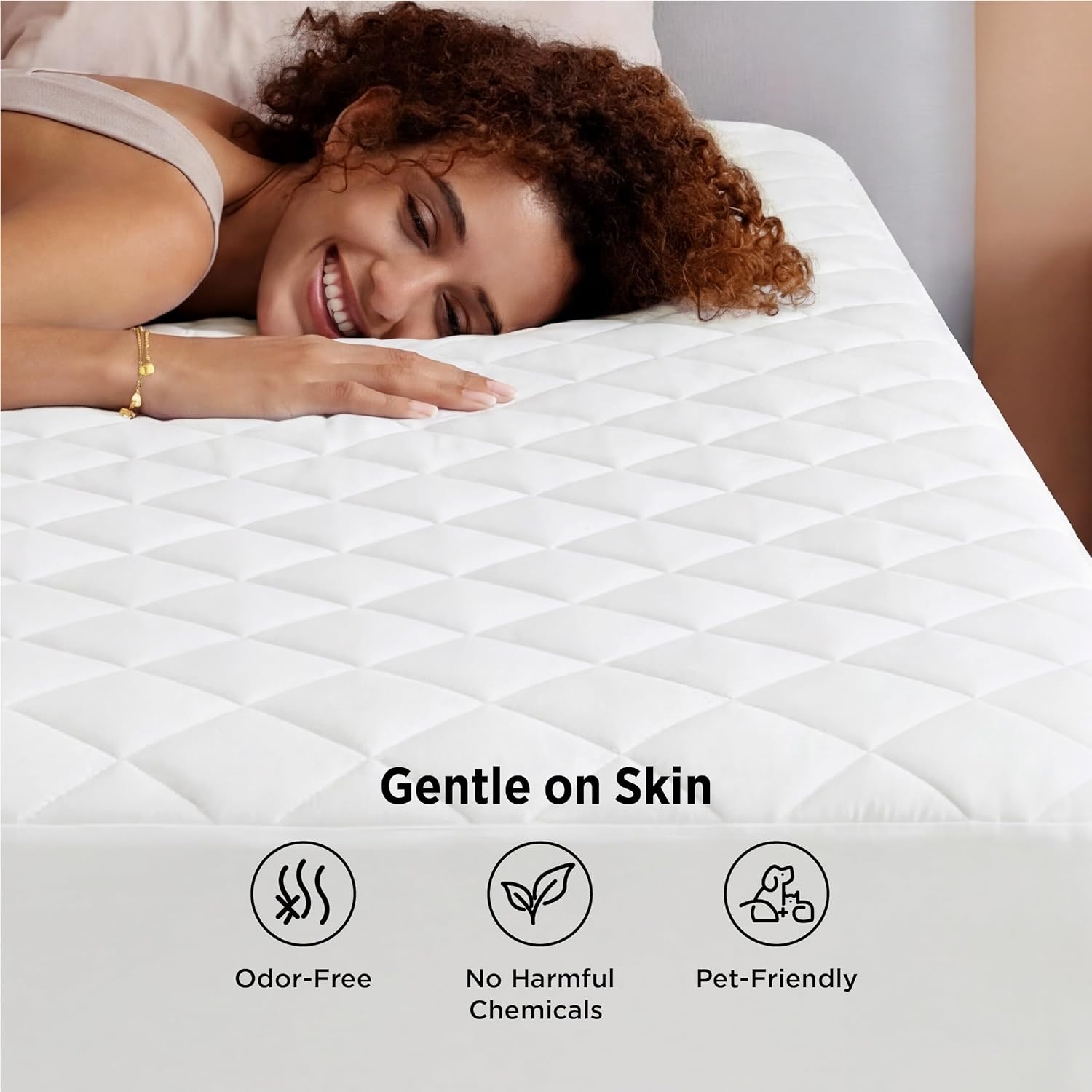 image:imageBedsure Twin XL Mattress Protector Quilted Waterproof Mattress Pad with Deep Pocket up to 22 Inches Soft Breathable Noiseless Mattress Topper Bed Cover for Home Bedroom Hotel Navy BlueWhite