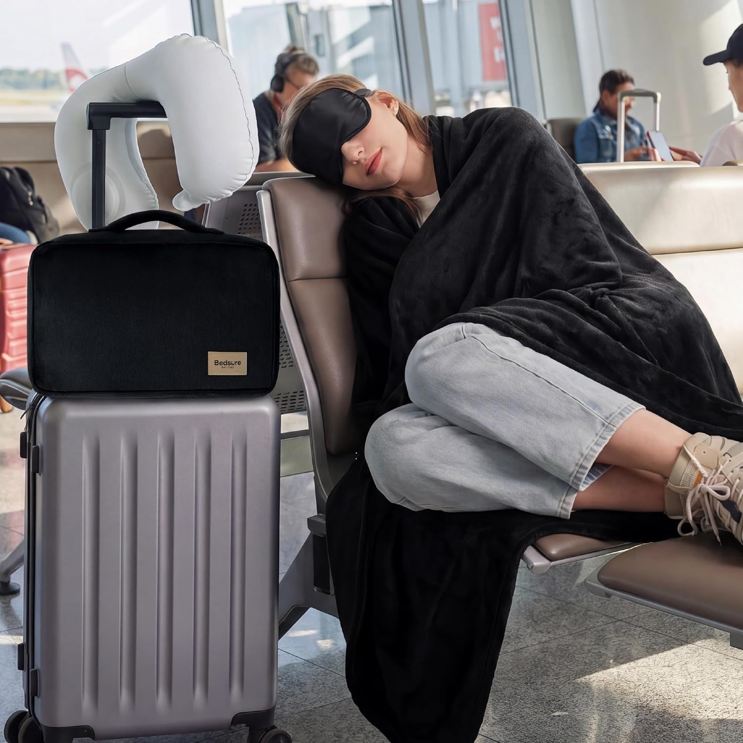image:imageBedsure Travel Blanket Set with Inflatable Neck Pillow and Eye Mask Lightweight 3in1 Airplane Packable Blanket Compact Travel Essentials PinkBlack