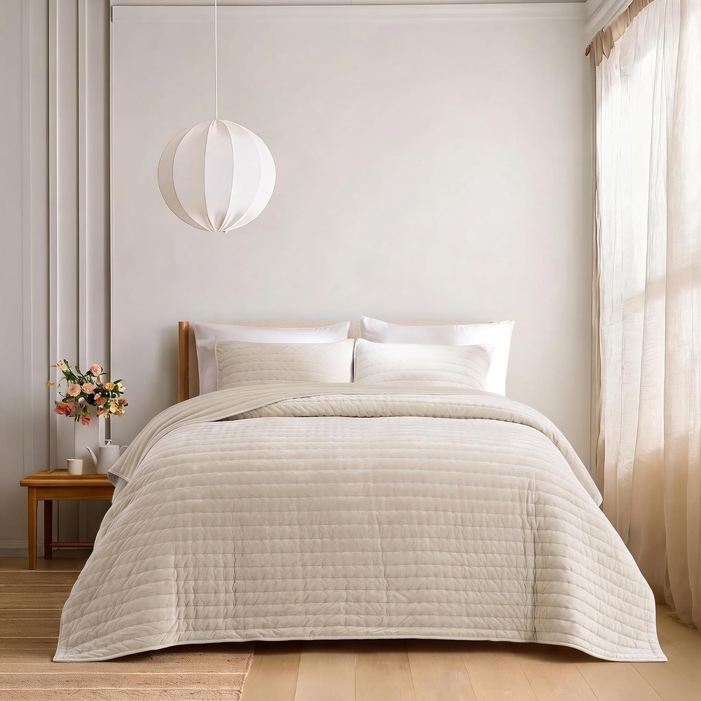 image:imageBedsure Velvet Comforter King Brown Velvet Quilt Luxury Fall Bedding Set03  Beige