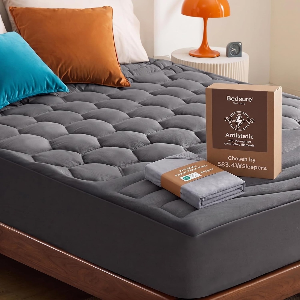 image:imageBedsure Mattress Pad Bundle Flannel Fitted Sheet Only Quilted Fitted Mattress Topper Protector with 821 Inches Deep Pocket Noiseless Breathable Bed Cover Padded Velvet Bottom Sheet Queen Grey
