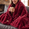 Bedsure Fluffy Bubble Faux Fur Throw Blanket, 50″x60″, Olive Green(Red)