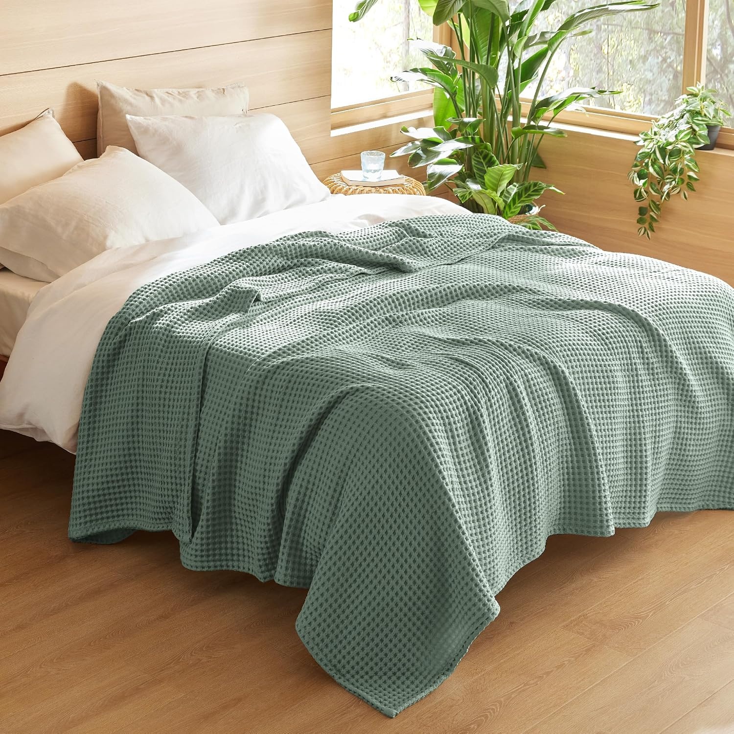 image:imageBedsure Lightweight 100 Cotton Waffle Blanket King Coffee BrownSage Green